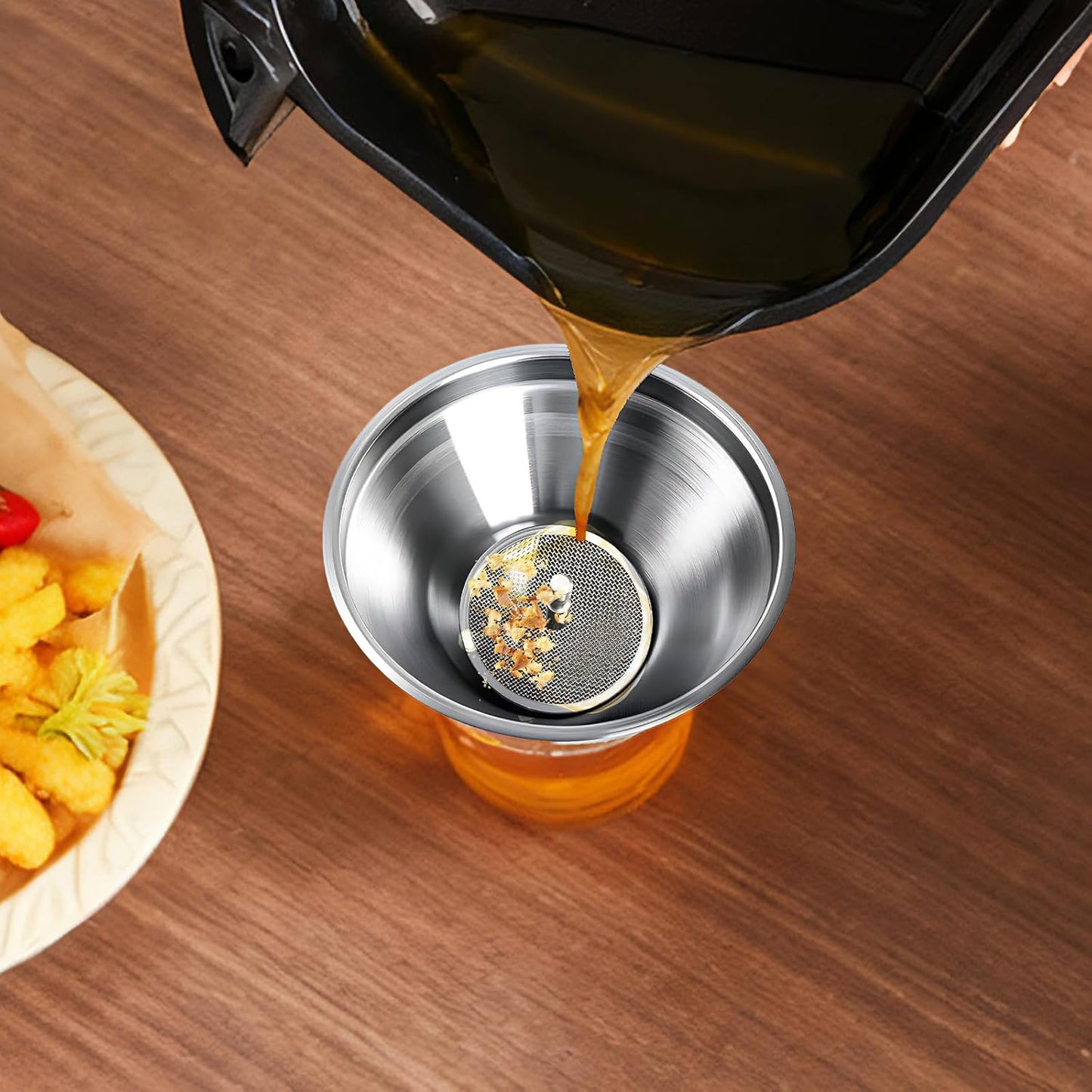 🔥4-Piece Stainless Steel Kitchen Funnel Set, Includes 3 Funnel Sizes and 1 Strainer