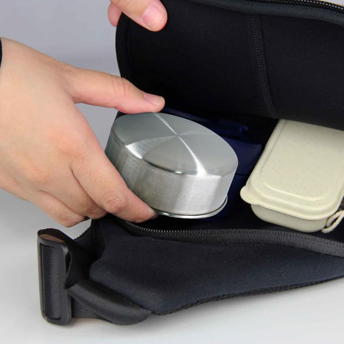 🎁💐2 PCS Collapsible Travel Cup With Keychain, Stainless Steel Folding Camping Cup
