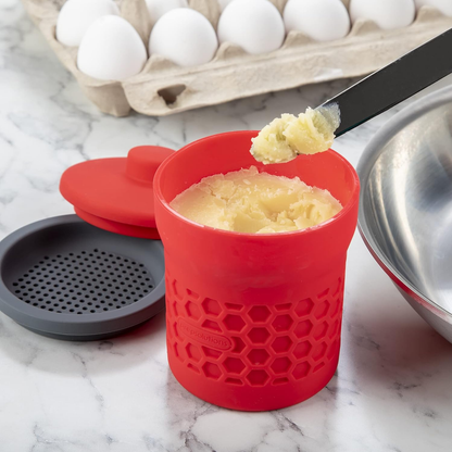 2 PCS Heat-Resistant Silicone Grease Strainer & Keeper